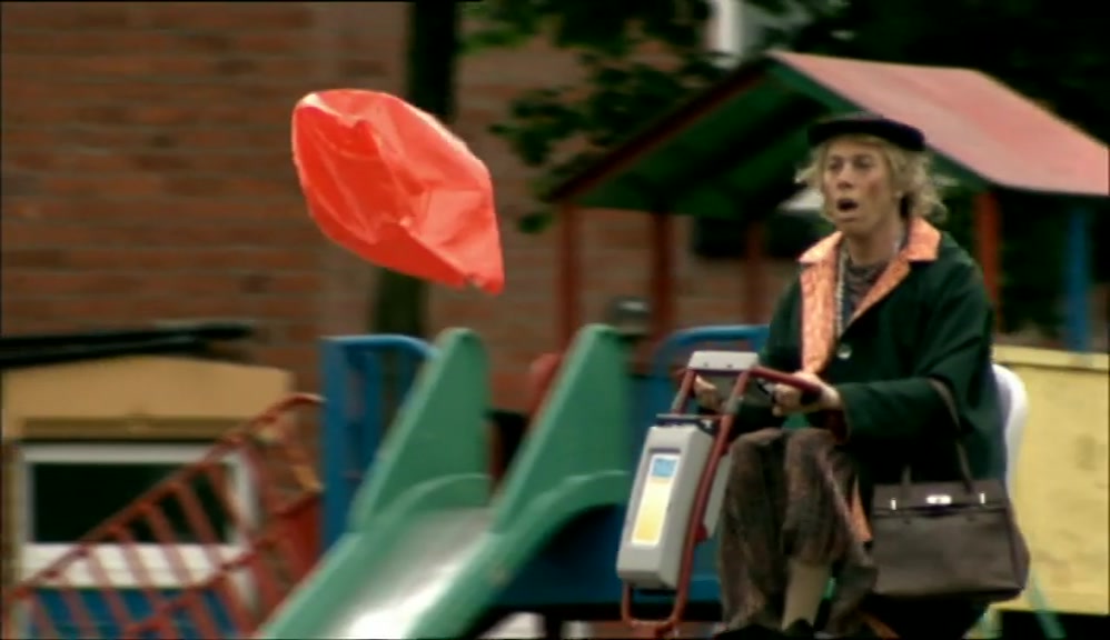 OH! OH! REENIE! THERE'S THE BAG!  