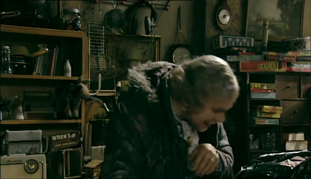 SOME GLOVES, DEAR. GOT TO GET A FEW PENCE FOR THESE. 