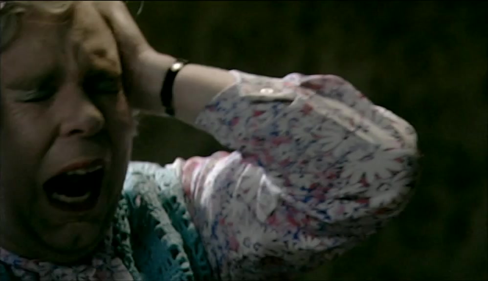 - PLEASE UNDO THE BAGS! - YOU'RE NOT MY FRIEND! (SOBS) 