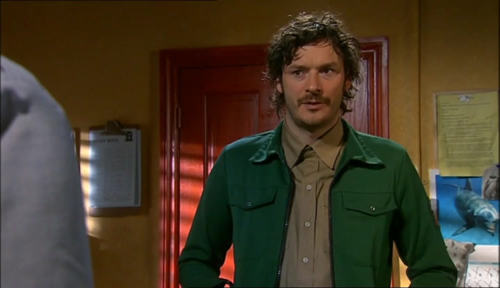 - WAS THERE ANYTHING ELSE, MR FOSSIL? - OH. 