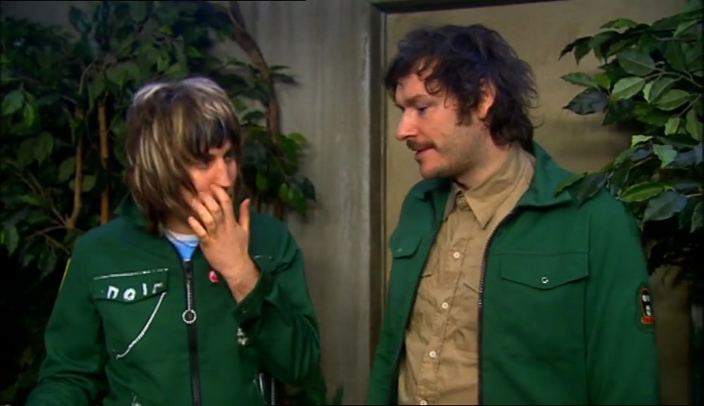 WHAT HE WANTS ME TO DO IS FIGHT WITH A KANGAROO. TO MAKE MONEY. 