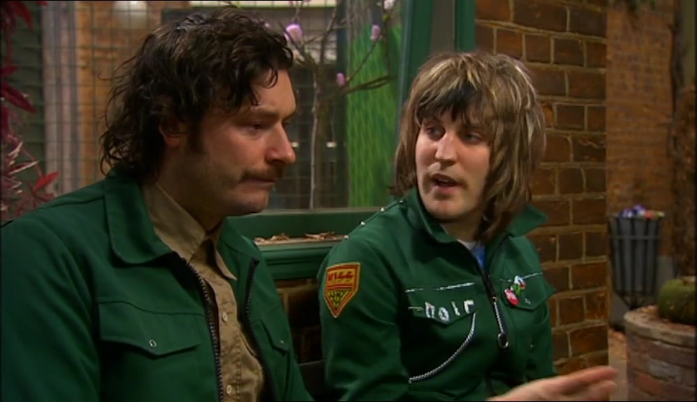 - WHAT IF YOU FIGHT THE KANGAROO? - WHAT? 