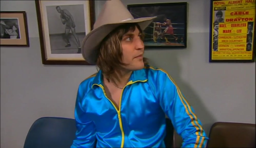 - HEY, HOWARD. - WHAT'S HAPPENING? 