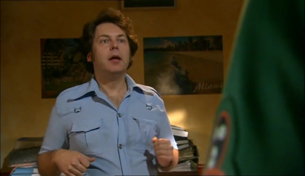 - KANGAROO. - YEAH. 