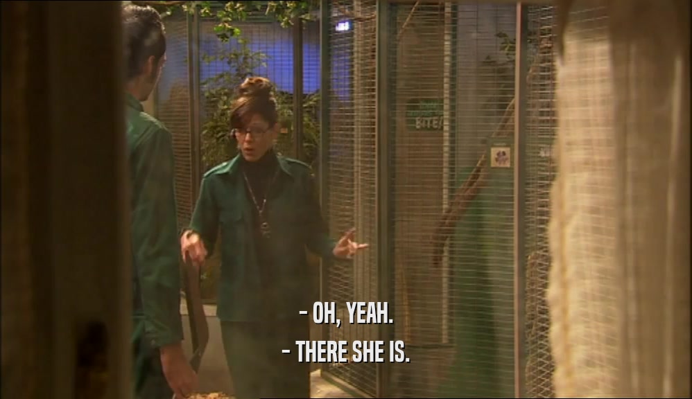 - OH, YEAH. - THERE SHE IS. 