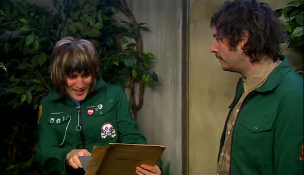 - EVERYONE'S GOT THAT. - NO, THERE. 