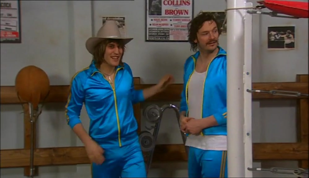 - THIS IS GREAT. WHAT D'YOU RECKON? - SMELLS A BIT FUNNY. 