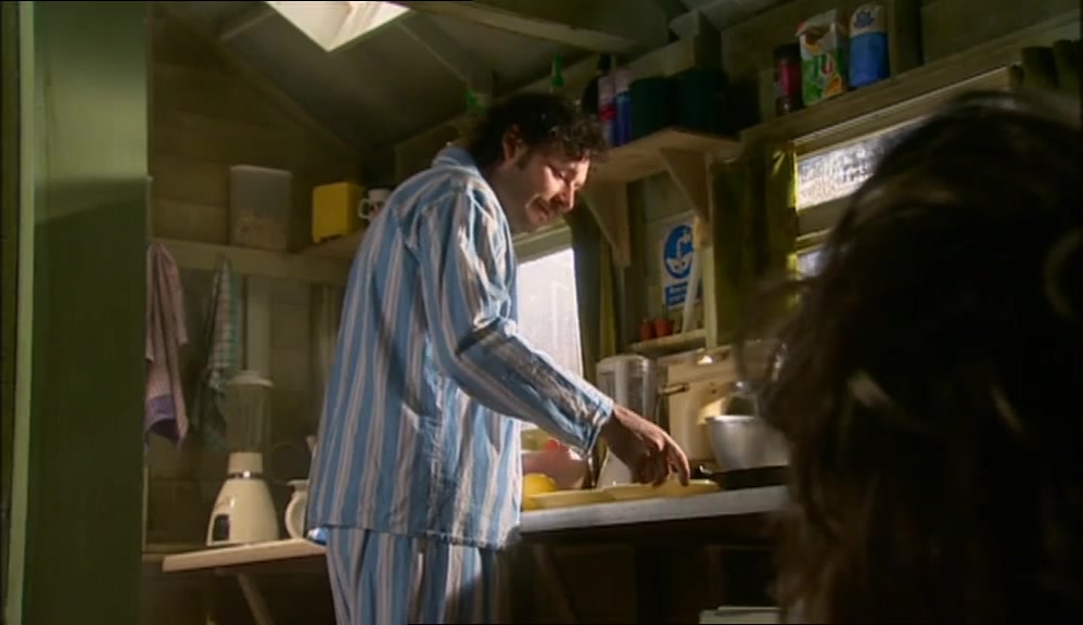 - OH, I HAD THIS REALLY WEIRD DREAM. - OH, YEAH? 