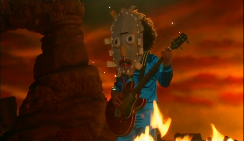 (# FUNKY BASS LINE)  