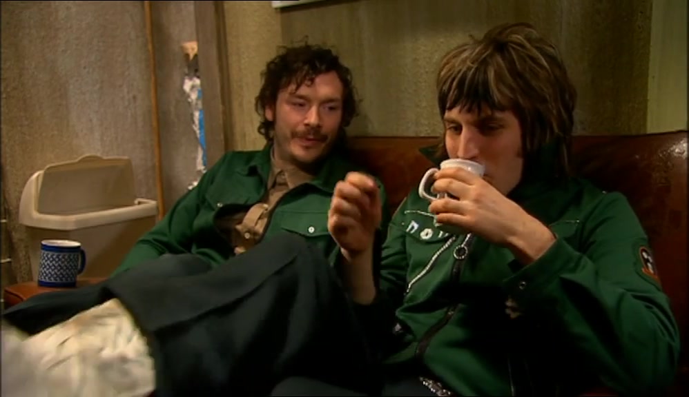 LISTEN, L WAS PLAYING FOSSIL LIKE A PIPE. YEAH? 