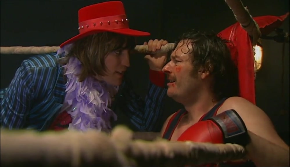 I DON'T KNOW ANYTHING ABOUT BOXING. I'M A FRENCH DUKE. 