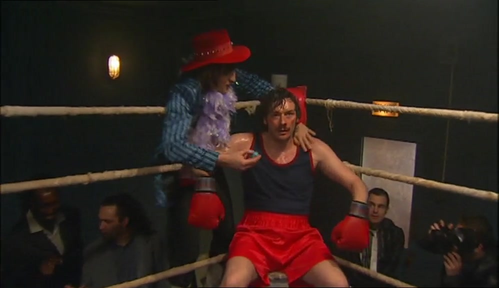NOW, THAT WAS POSSIBLY THE WEAKEST START TO A BOXING MATCH EVER. 