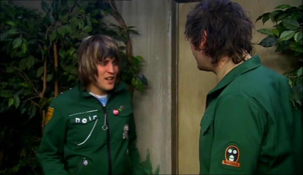 - IT'S JUST... - I DON'T WANNA SEE IT LIVE! 