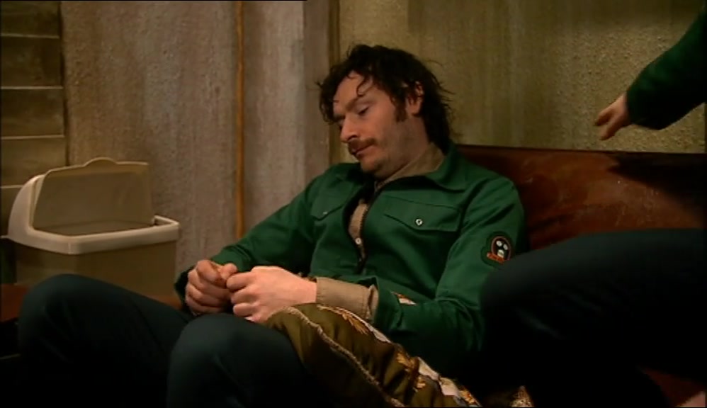 COME ON. L THINK YOU'RE GOING ABOUT IT ALL THE WRONG WAY WITH GIDEON. 