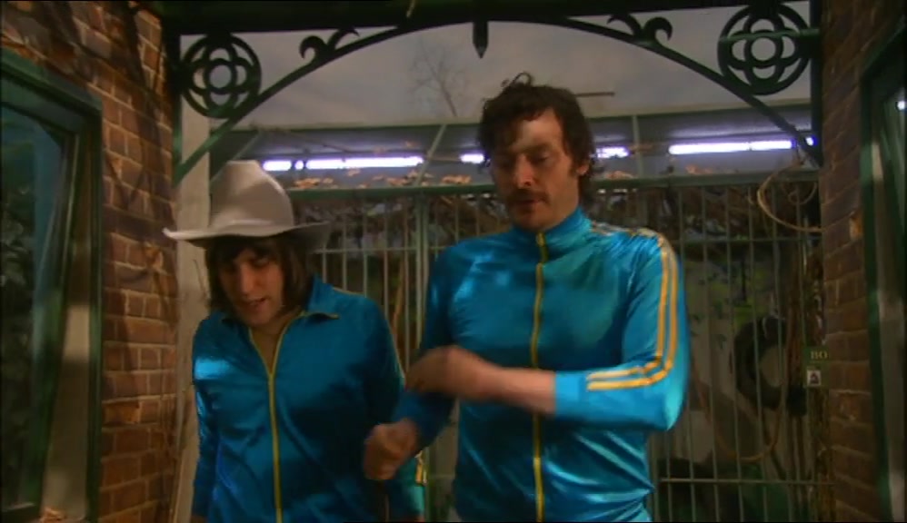 - NICE. OR HAILSTONE HOWARD? - THAT'S GOOD. 