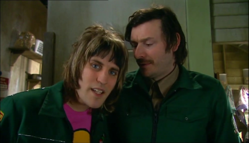 - I PAINT WHAT I SEE. - AND YOU SEE THAT? 