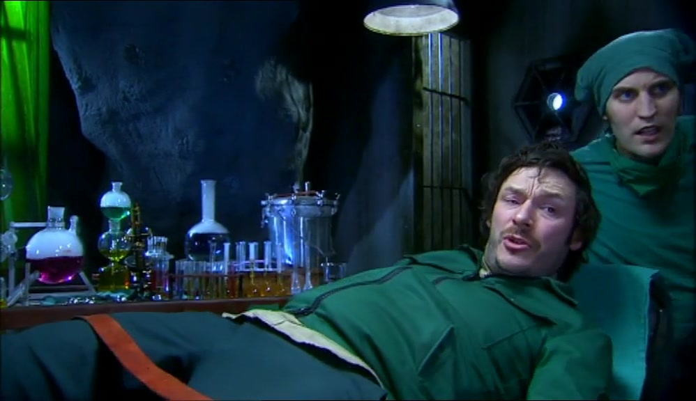 - WHAT'S GOING ON THERE? - THERE'S SOME BAD JUJU AFOOT. OH! 