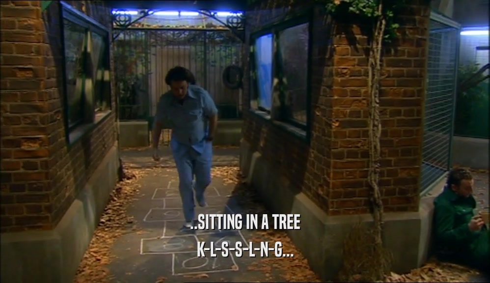 ..SITTING IN A TREE K-L-S-S-L-N-G... 