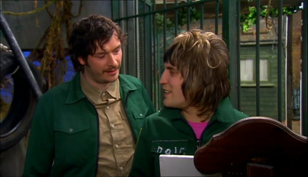 - VISUALLY NOISY? - A BRASS BAND UNDER A WIG... 