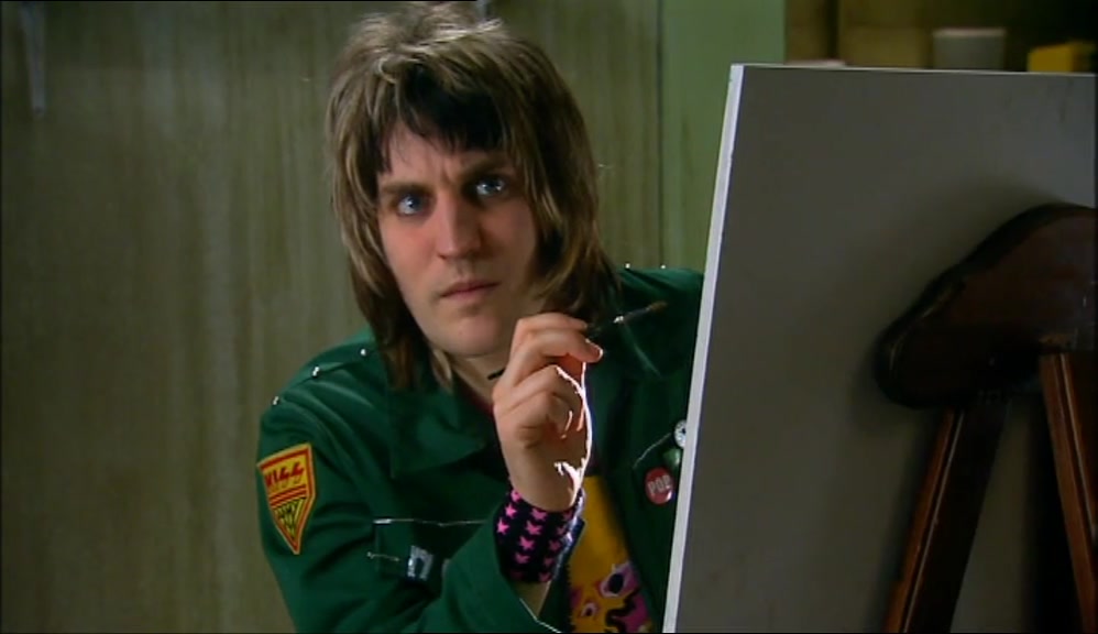- WHAT LOOK? - YOU KNOW, THAT MEAN LOOK. 