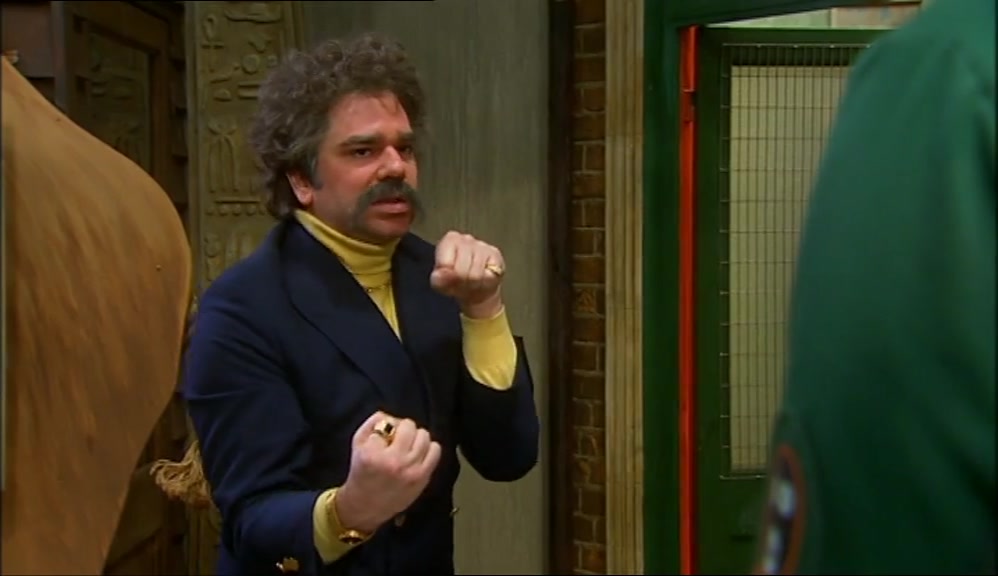 - I CAN PENCIL YOU IN LATER. - (GROWLS) RIGHT NOW! 