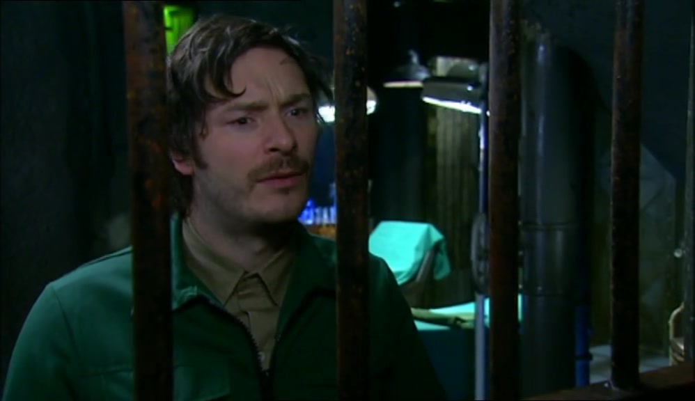 - (MUTANT) COPS?! - WHAT? 