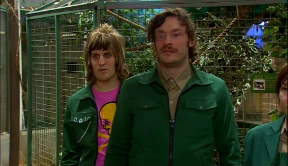 - DON'T WORRY, I'M SORTING THINGS OUT. - WHERE ARE THE ANIMALS? 