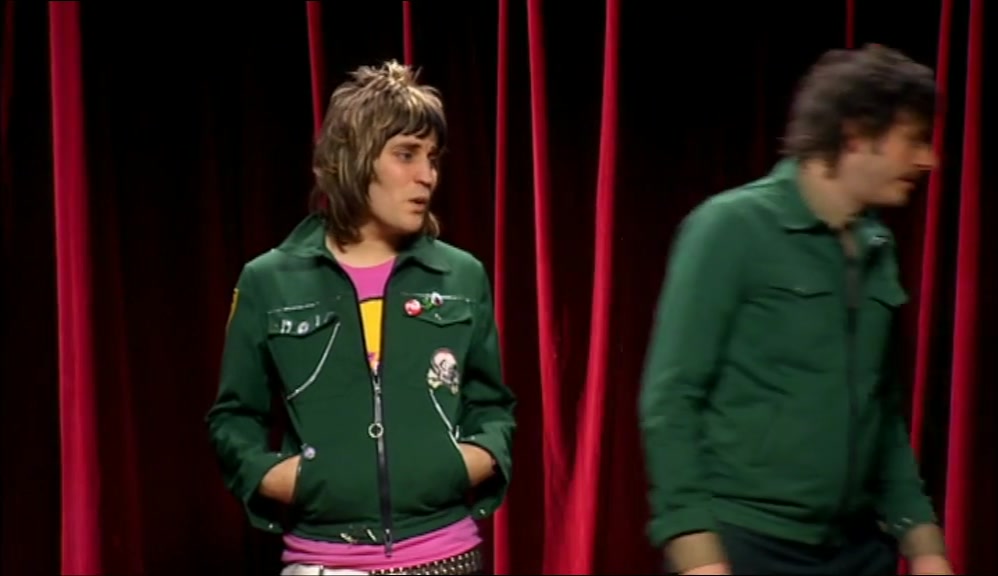 - GO ON THEN. - LEROY! 