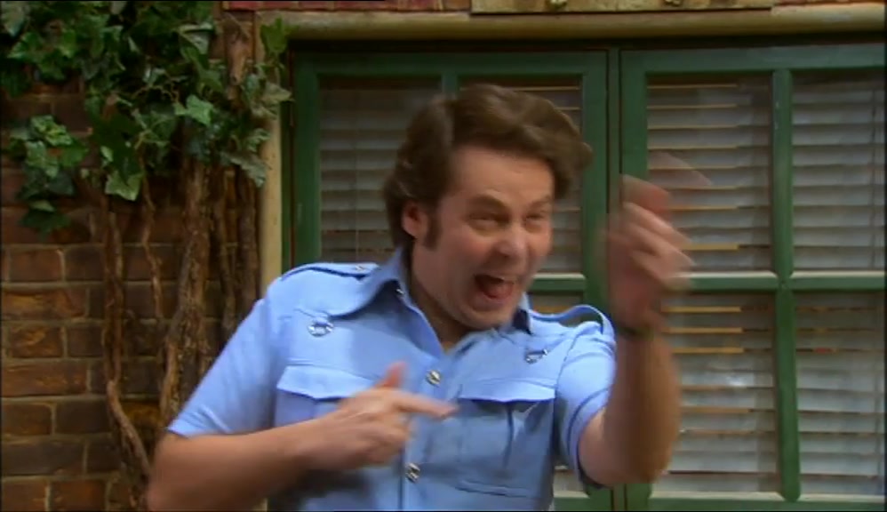 - FOSSIL, YOU'RE AN IDIOT. - I RESENT THAT. 
