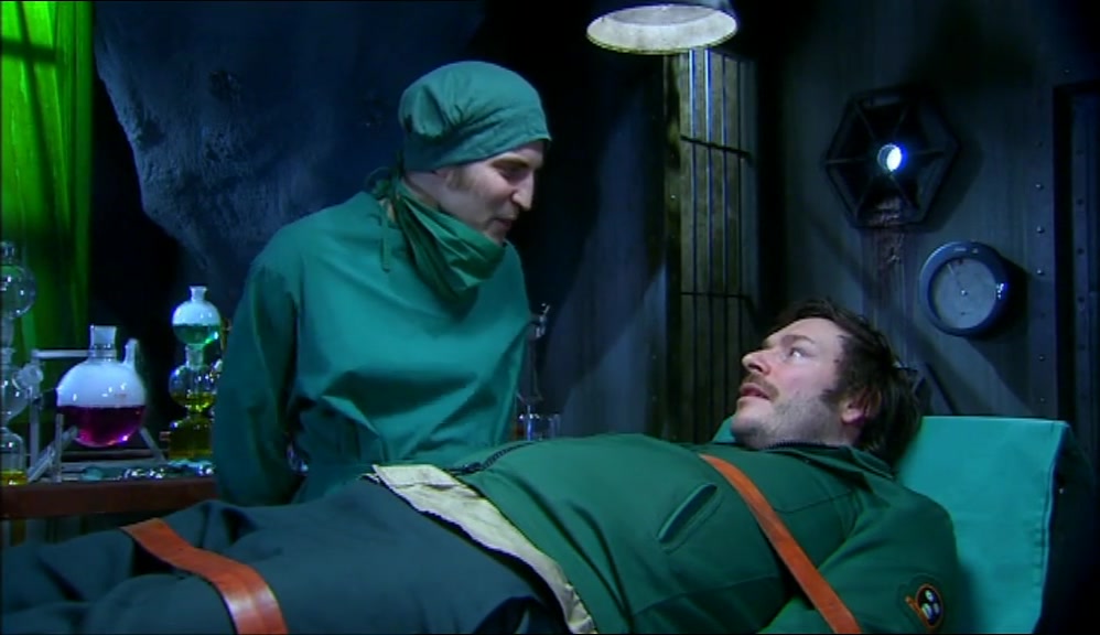 - VERY WELL, THANK YOU. - YEAH? 