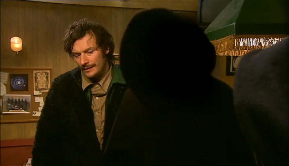 - THANKS, COLIN. MUCH APPRECIATED. - I'M A COCKNEY. 