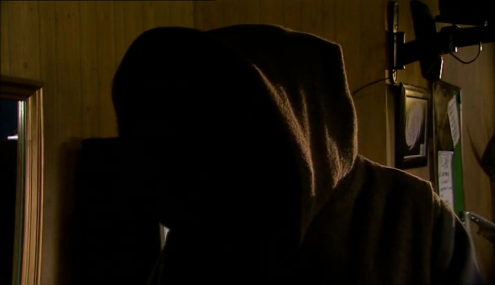 - NEVER UNDERSTOOD THAT ONE. - I WANT TO SEE MY MATE VINCE. 