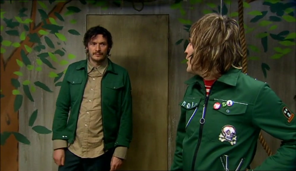 - LS THAT WHAT THEY'RE SAYING ABOUT ME? - NO. YOU'RE THE MAN ROUND HERE. 
