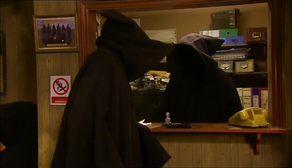 - I'M RUNNING A SKELETON CREW. - (BOTH LAUGH) 