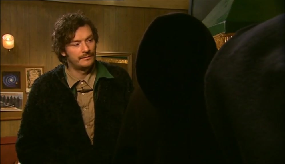 - THIS IS HIM. - UM... WHERE ARE WE, EXACTLY? 
