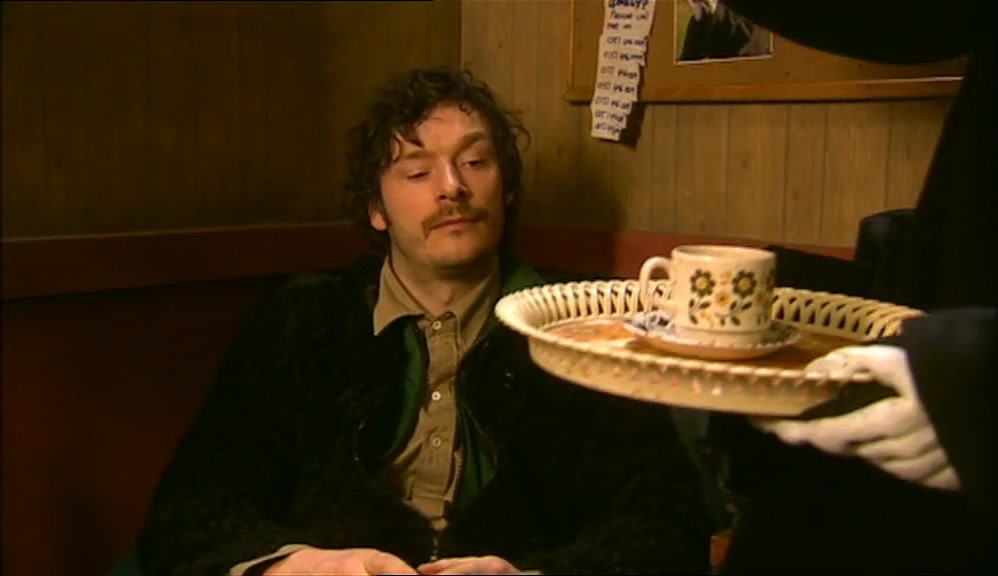 OI, MATE. I'D PIPE DOWN WITH THAT SORT OF STUFF. BIT OF A SPORTS CROWD IN HERE. 