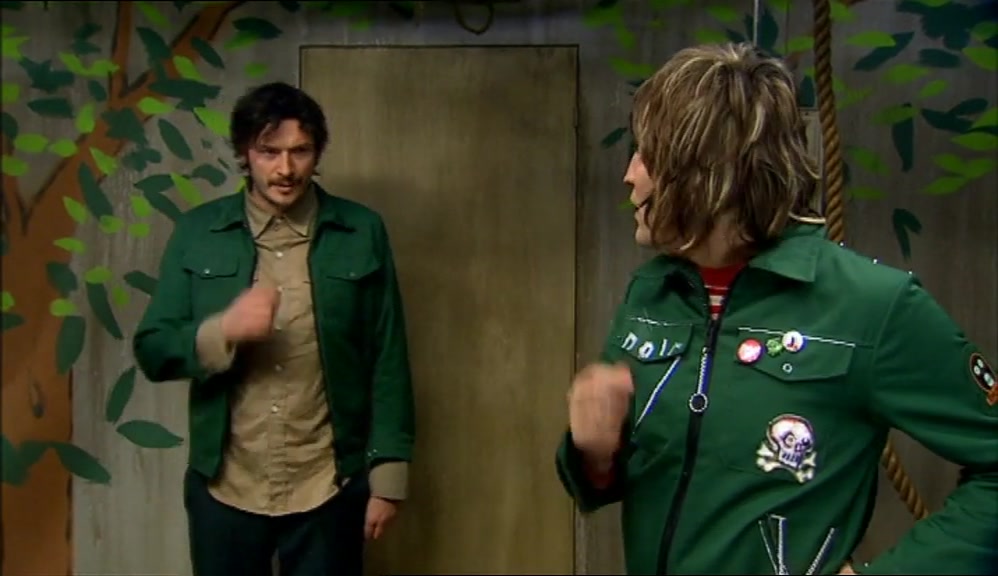 - LS THAT WHAT THEY'RE SAYING ABOUT ME? - NO. YOU'RE THE MAN ROUND HERE. 