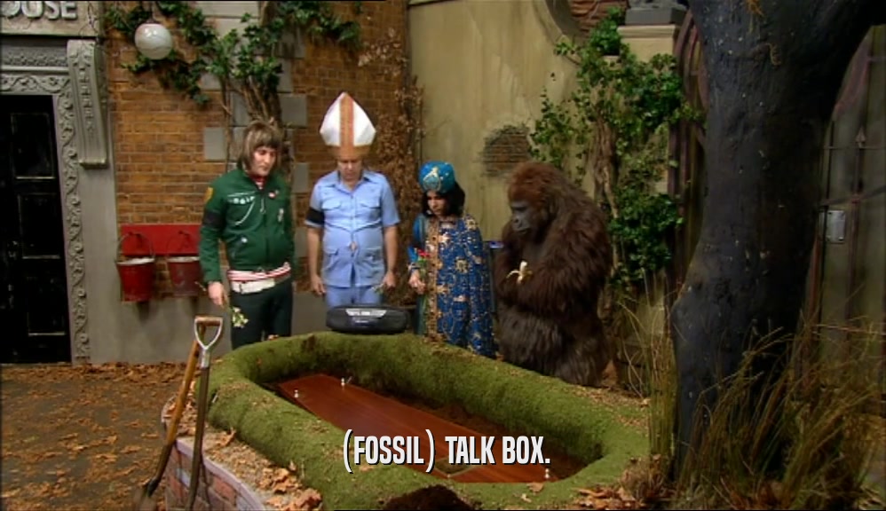 (FOSSIL) TALK BOX.  