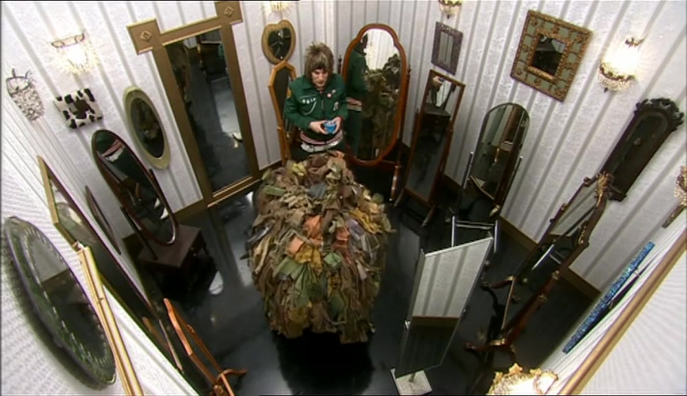 FOR THERE ARE OVER 1 7 MIRRORS IN THE MIRROR WORLD. 