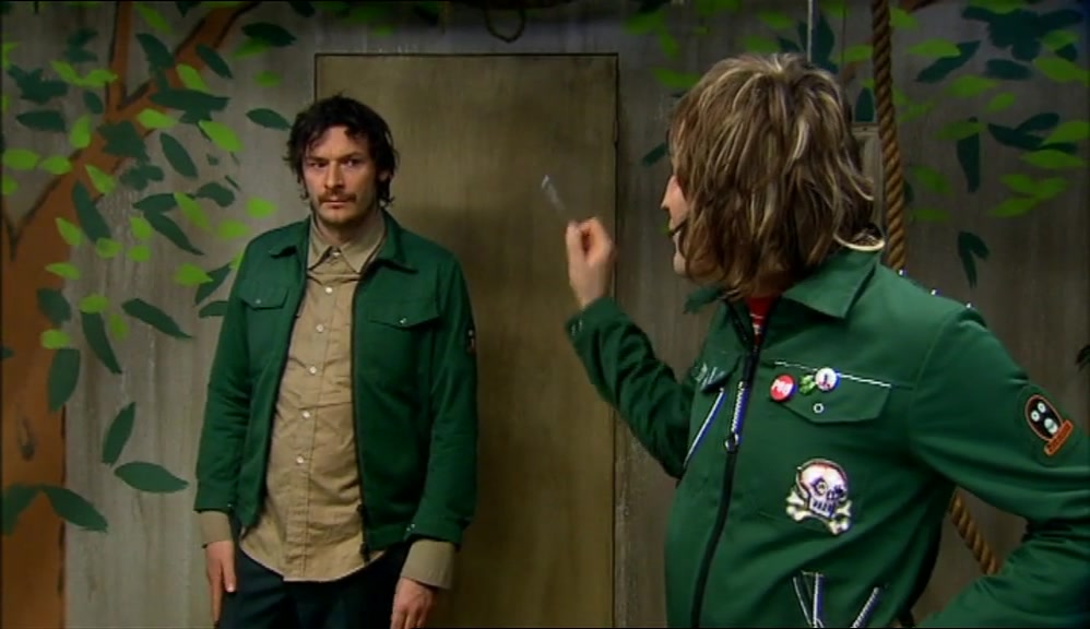 - LS THAT WHAT THEY'RE SAYING ABOUT ME? - NO. YOU'RE THE MAN ROUND HERE. 