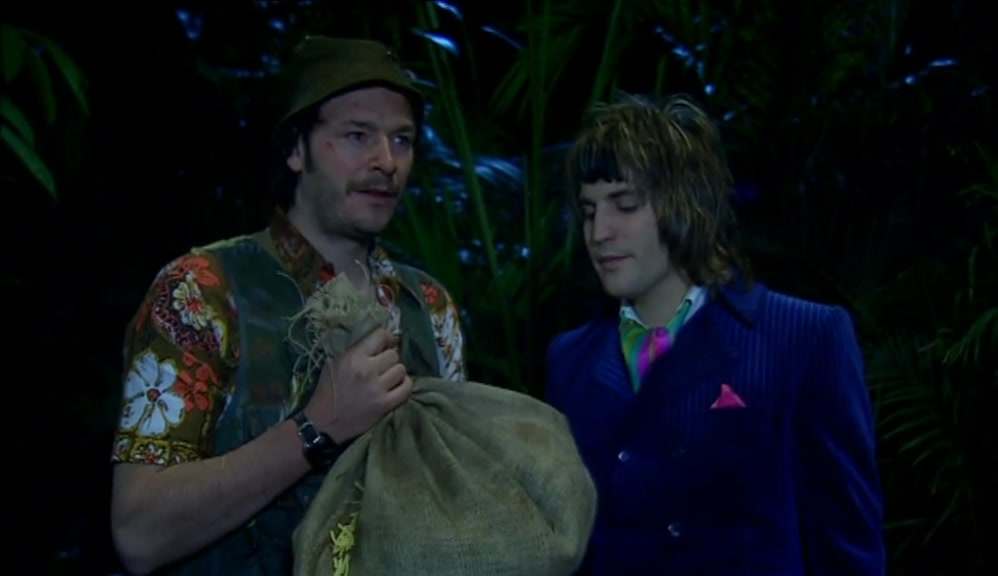 WITH THIS BAG OF CHEESY GRATINGS, WE'LL SAVE THE ZOO. I'M THE HERO NOW. 