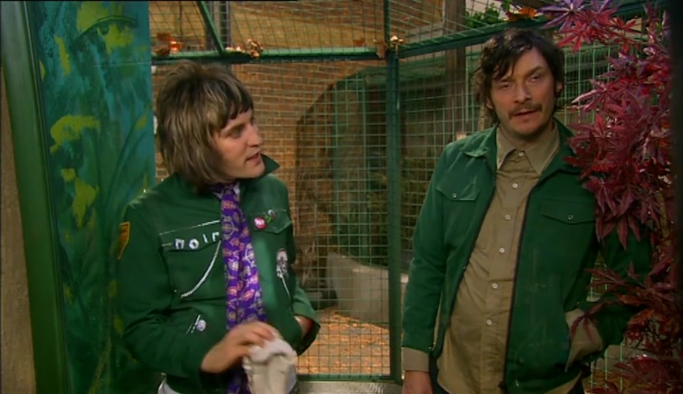 - A FLIP SIDE. - YEAH. TOMMY WAS A DREAMER. 