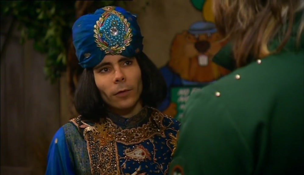 - I MIGHT TRANSFORM INTO A MIGHTY HAWK. - A WHAT? 