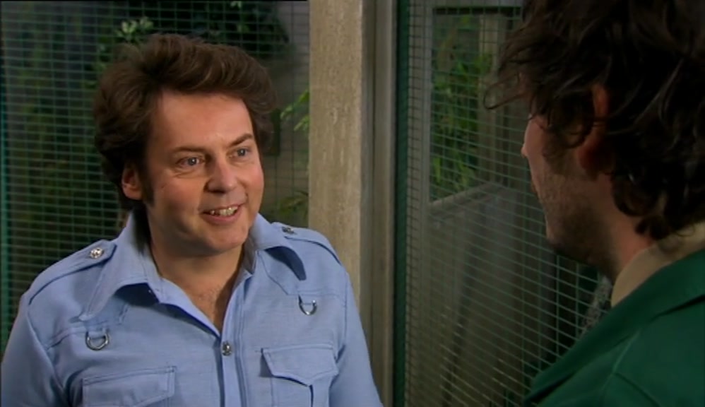 - WHAT'S GOING ON, MR FOSSIL? - BAINBRIDGE IS SELLING THE ZOO, MOON. 