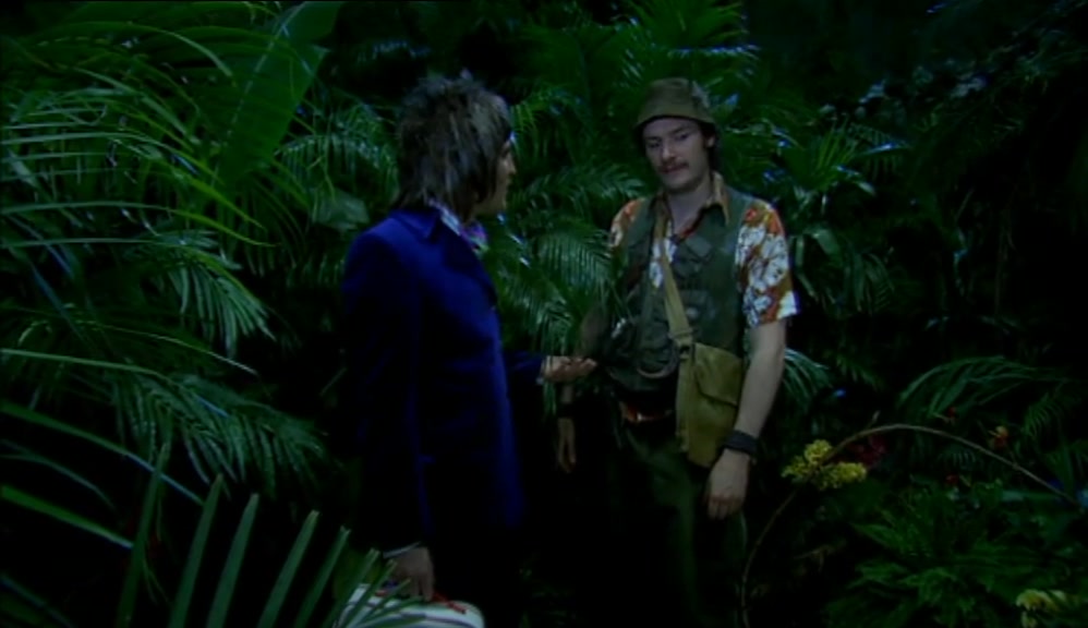 - I'M KING OF THE MODS. - WE'RE IN A RAINFOREST. 