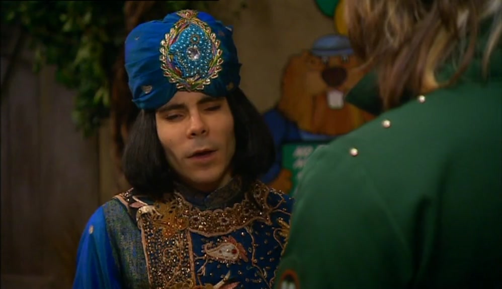 - I MIGHT TRANSFORM INTO A MIGHTY HAWK. - A WHAT? 