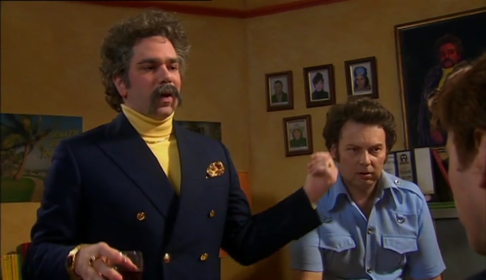 - CAN YOU JUST SIGN, PLEASE? - ALL RIGHT, ALL RIGHT. PEN. 