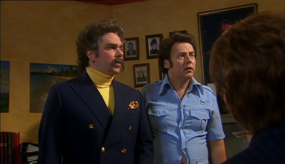 - I HATE CHEESE. - I'M QUITE PARTIAL TO A BIT OF CHEESE. 