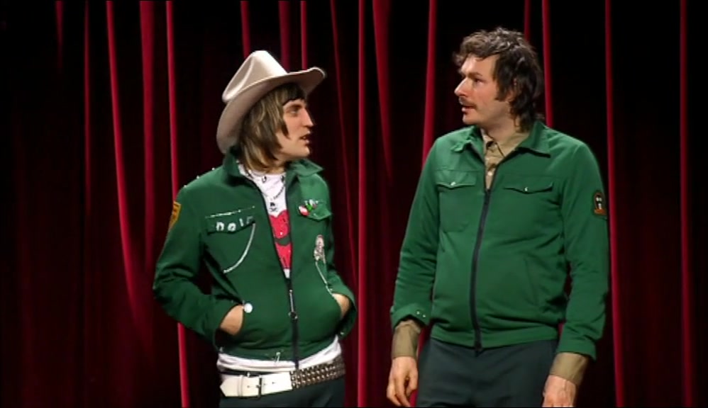 - THAT'S NOT HAPPENING. I REWROTE THAT BIT. - THAT'S THE BEST BIT. 