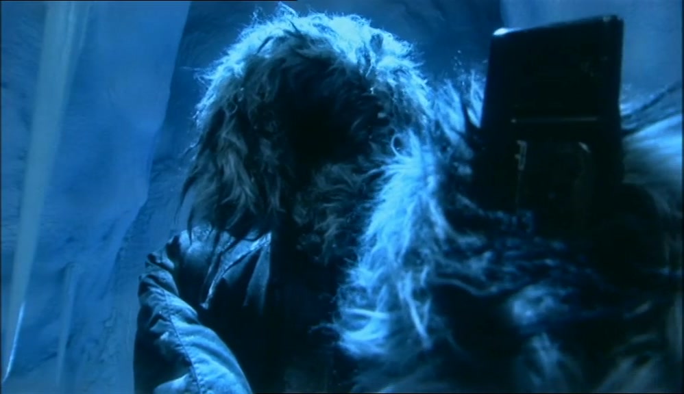- THAT'S NOT ME. - THEN I, HOWARD MOON, WILL BE FAMOUS. 